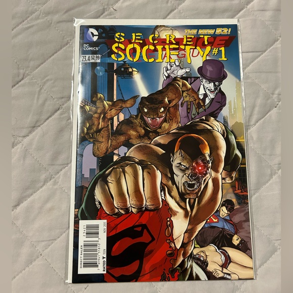 DC NEW 52 JUSTICE LEAGUE - Picture 5 of 6